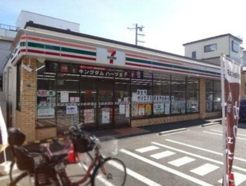 セブンイレブン 横浜丸山町店の画像