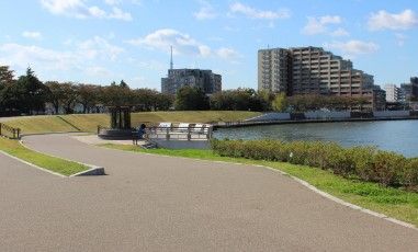 中川左岸緑道公園の画像