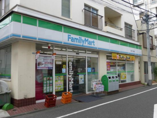 ファミリーマート 佐野久下目黒店の画像