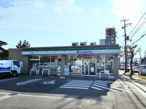 ファミリーマート 草津橋岡町店の画像