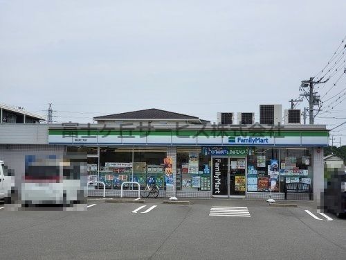 ファミリーマート磐田富士見店の画像