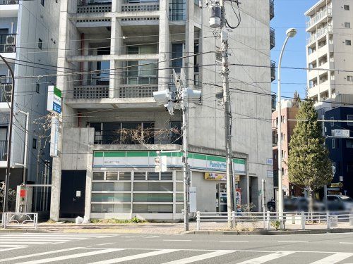 ファミリーマート 品川大井三ツ又店の画像