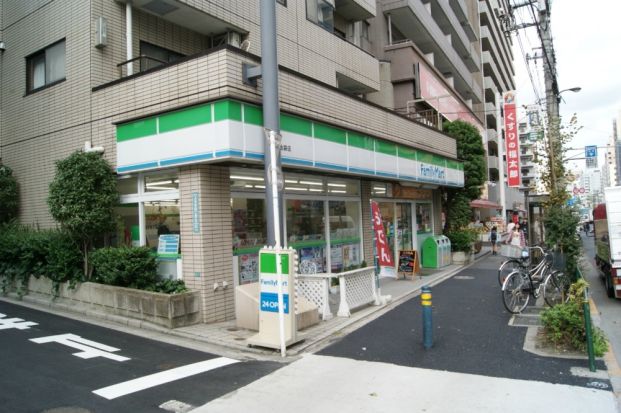 ファミリーマート上池袋店の画像