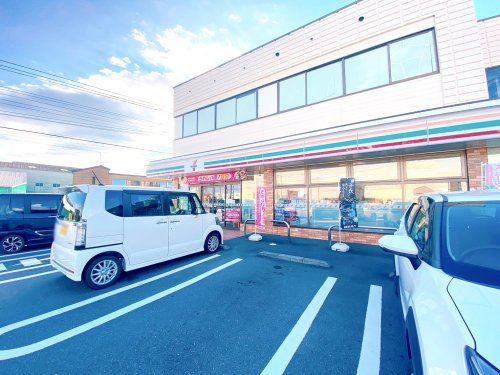 セブンイレブン 富士市久沢店の画像