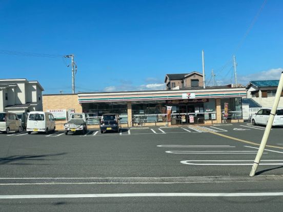 セブンイレブン 岸和田加守町2丁目店の画像