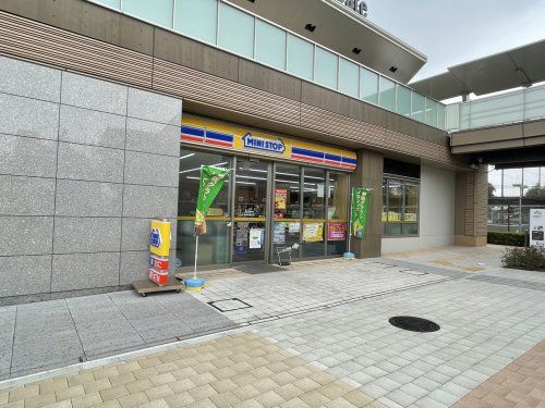 ミニストップ 瀬谷駅南口店の画像