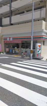 セブンイレブン 大阪大国町駅南店の画像