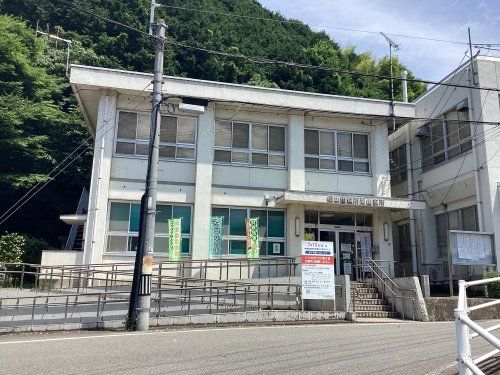 松山市湯山支所の画像