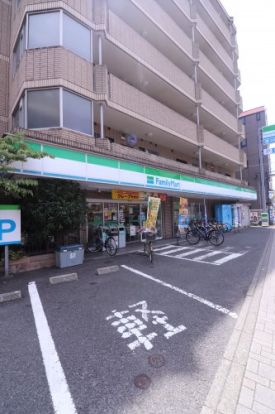 ファミリーマート 中野島南口店の画像