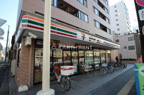 セブンイレブン 向島店の画像