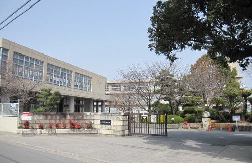 加古川市立加古川中学校の画像