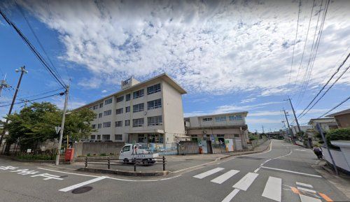 播磨町立播磨小学校の画像