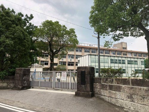 鹿児島市立西谷山小学校の画像