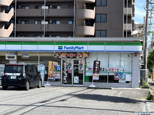 ファミリーマート　相模原淵野辺本町店の画像