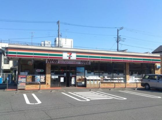 セブンイレブン 横浜鉄町北店の画像