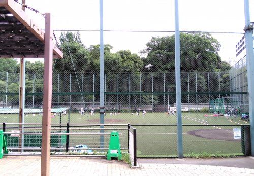 後楽公園少年野球場の画像