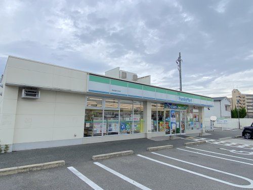 ファミリーマート 貝塚麻生中店の画像