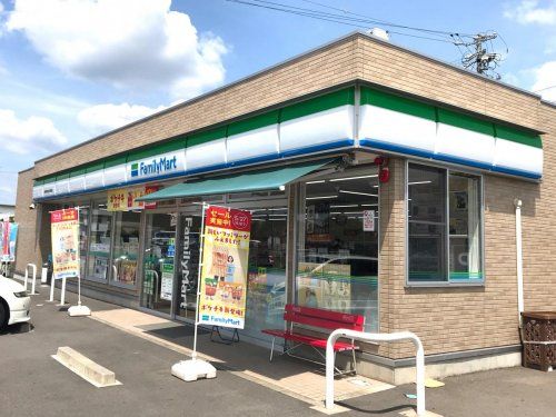 ファミリーマート 各務原総合体育館店の画像