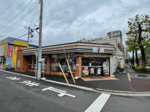 セブンイレブン馬橋駅西口店の画像