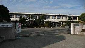 中郷中学校の画像