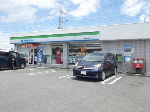 ファミリーマート 相模原下溝店の画像