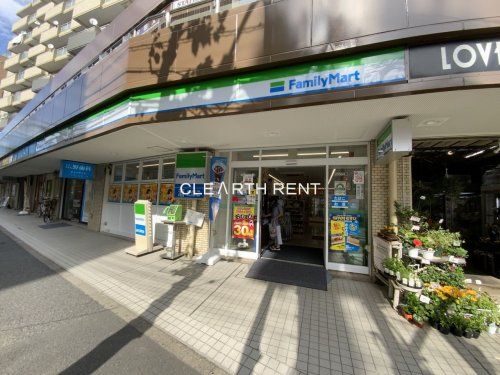 ファミリーマート 文京白山駅前店の画像