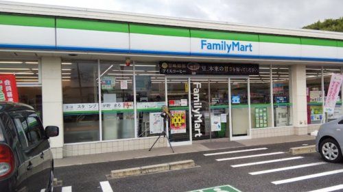 ファミリーマート　羽津店の画像