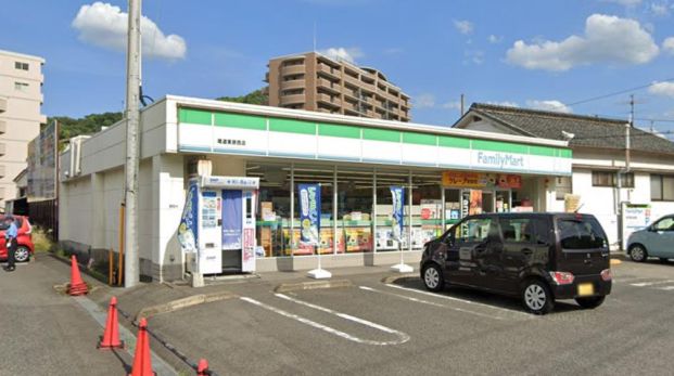ファミリーマート 尾道栗原西店の画像