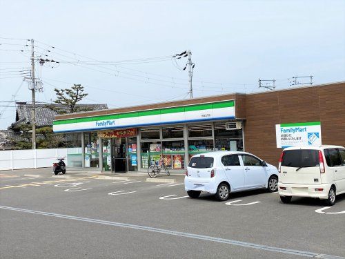 ファミリーマート熊取五門店の画像