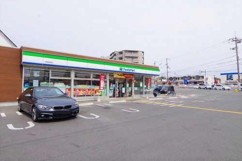 ファミリーマート熊取紺屋店の画像