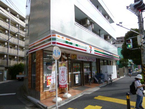 セブンイレブン 川崎木月店の画像