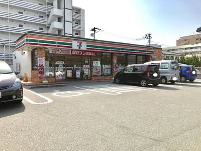 セブンイレブン 博多板付7丁目店の画像