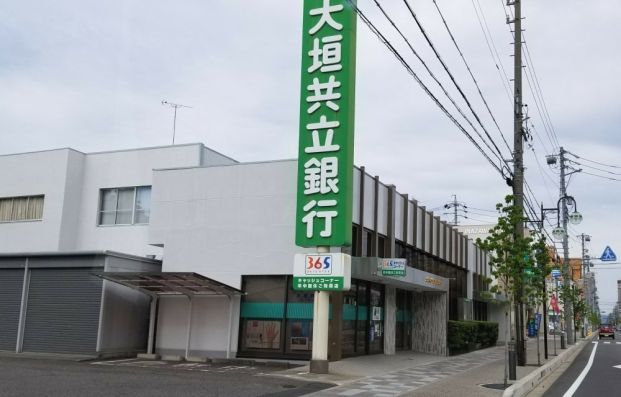 大垣共立銀行稲沢支店の画像