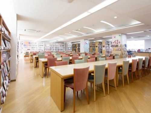 名古屋芸術大学附属図書館東キャンパス図書館の画像