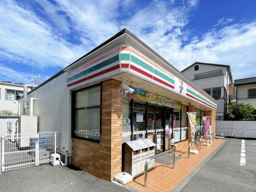 セブンイレブン 静岡上伝馬店の画像