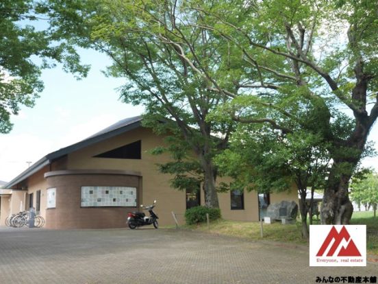 基山町立図書館の画像