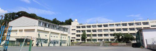 横浜市立吉原小学校の画像