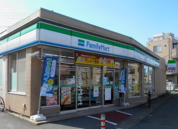 ファミリーマート 川崎中丸子店の画像