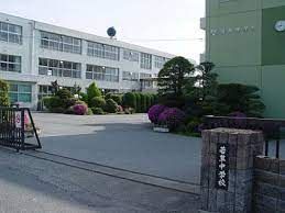 南アルプス市立若草中学校の画像