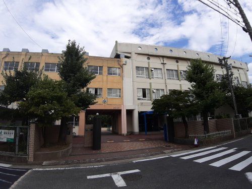 汐路小学校の画像