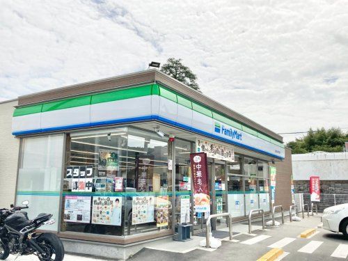 ファミリーマート 廿日市佐伯支所前店の画像