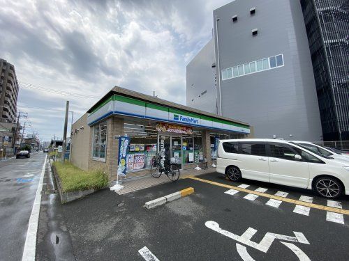 ファミリーマート　守口八雲店の画像