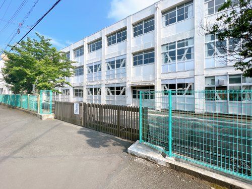静岡市立清水第八中学校の画像