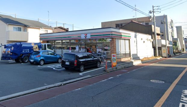 セブンイレブン 名古屋松葉町1丁目店の画像