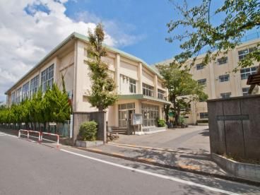 市川市立信篤小学校の画像