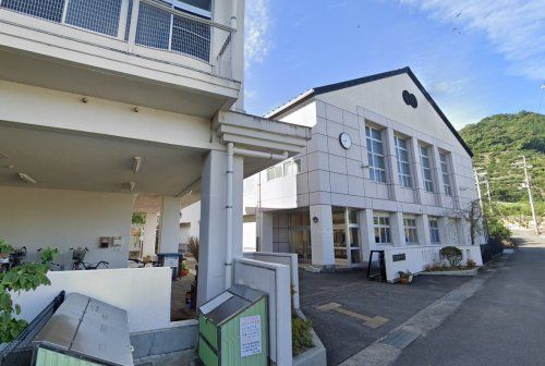 有田川町立石垣中学校の画像