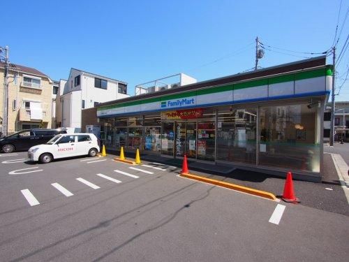 ファミリーマート 練馬北町七丁目店の画像