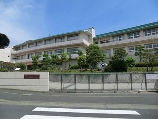 藤沢市立藤ケ岡中学校の画像