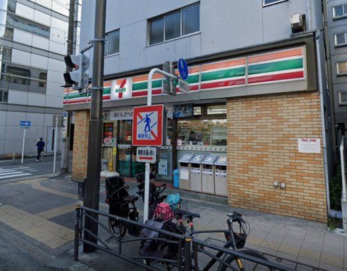 セブンイレブン 横須賀米ケ浜店の画像