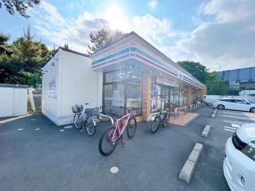 セブン-イレブン 静岡西脇店の画像